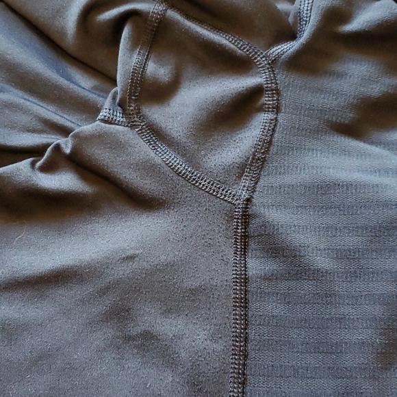 Nike Pro Hyperwarm 1/4 Zip Pullover - Picture 4 of 4